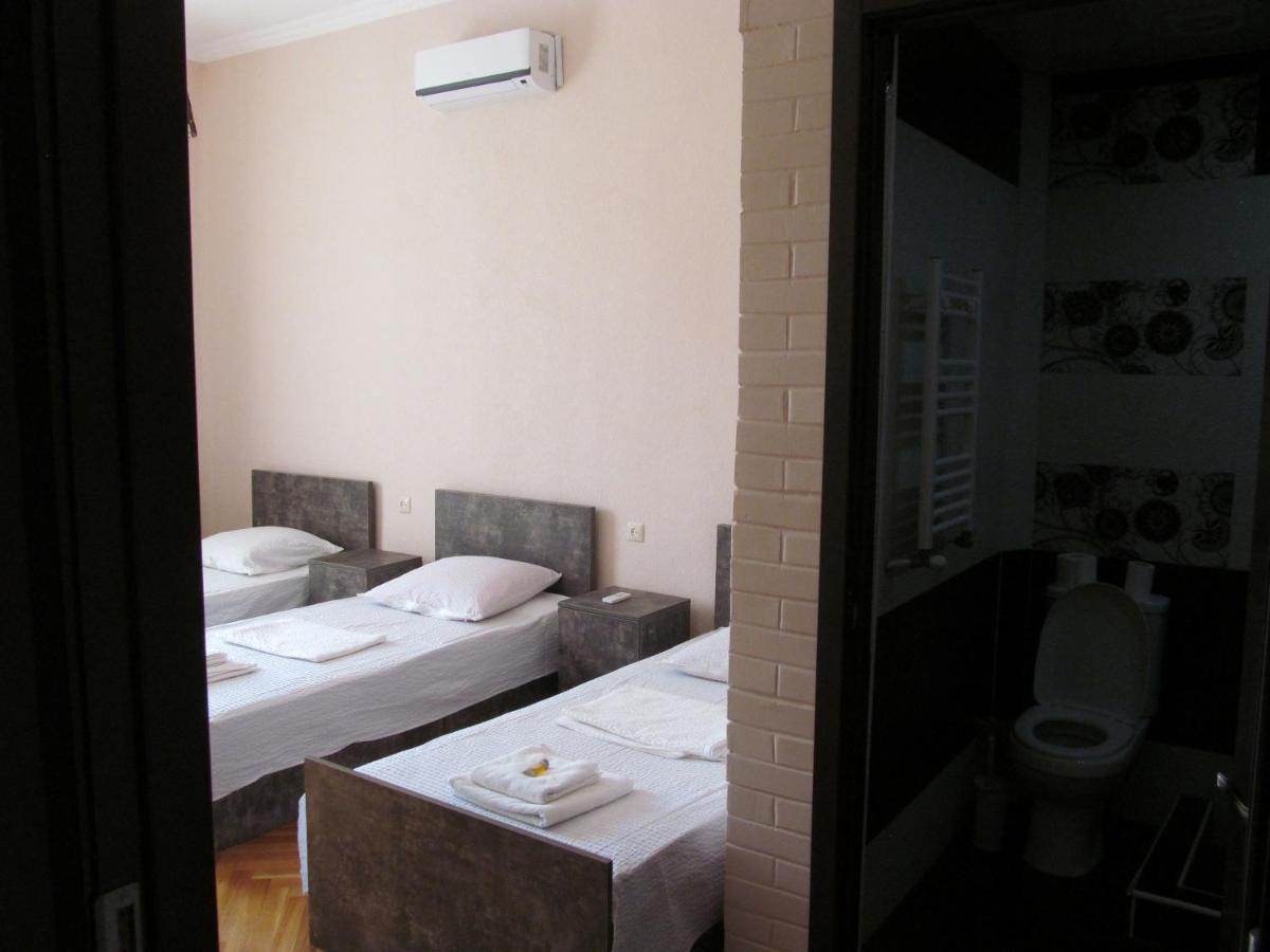Hotel Classic Telavi Extérieur photo