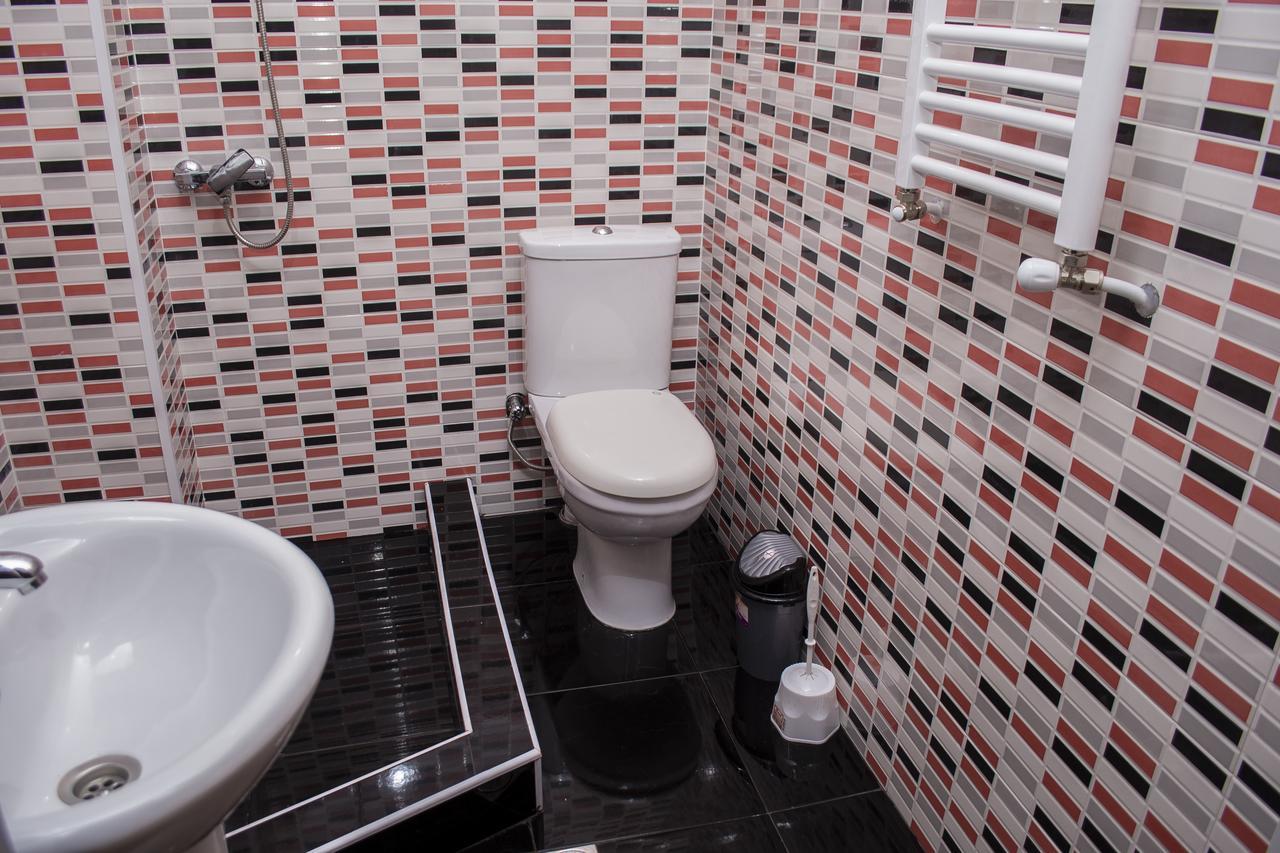Hotel Classic Telavi Extérieur photo