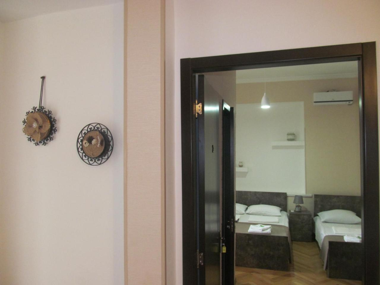 Hotel Classic Telavi Extérieur photo