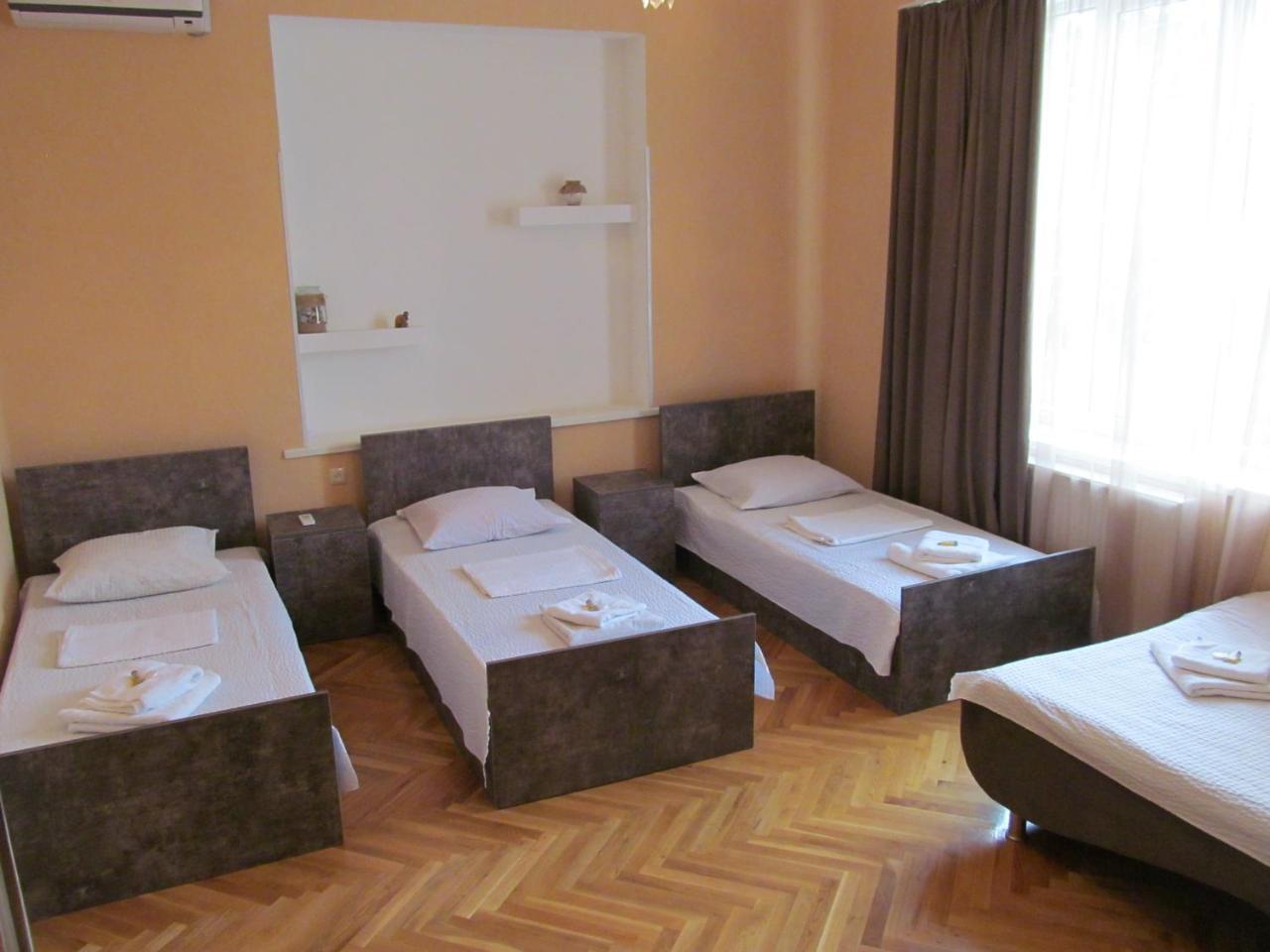 Hotel Classic Telavi Extérieur photo